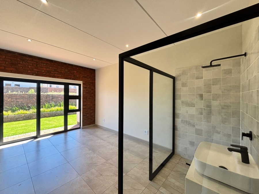 To Let 3 Bedroom Property for Rent in Helderzicht Eco Estate North West